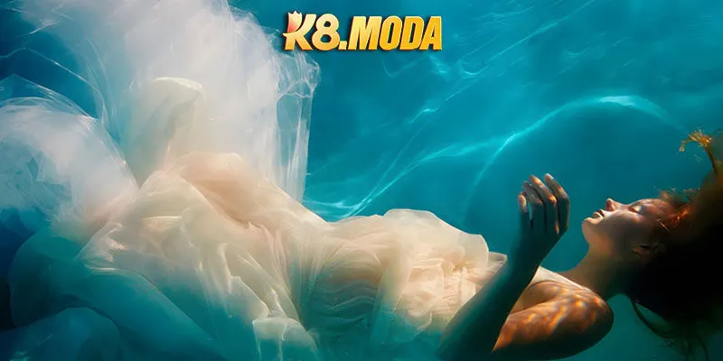 Khi ngủ gặp nước chơi đánh số số gì dễ trúng?